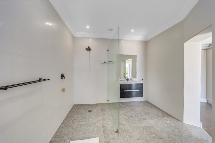 4 Bedroom Property for Sale in Pezula Golf Estate Western Cape